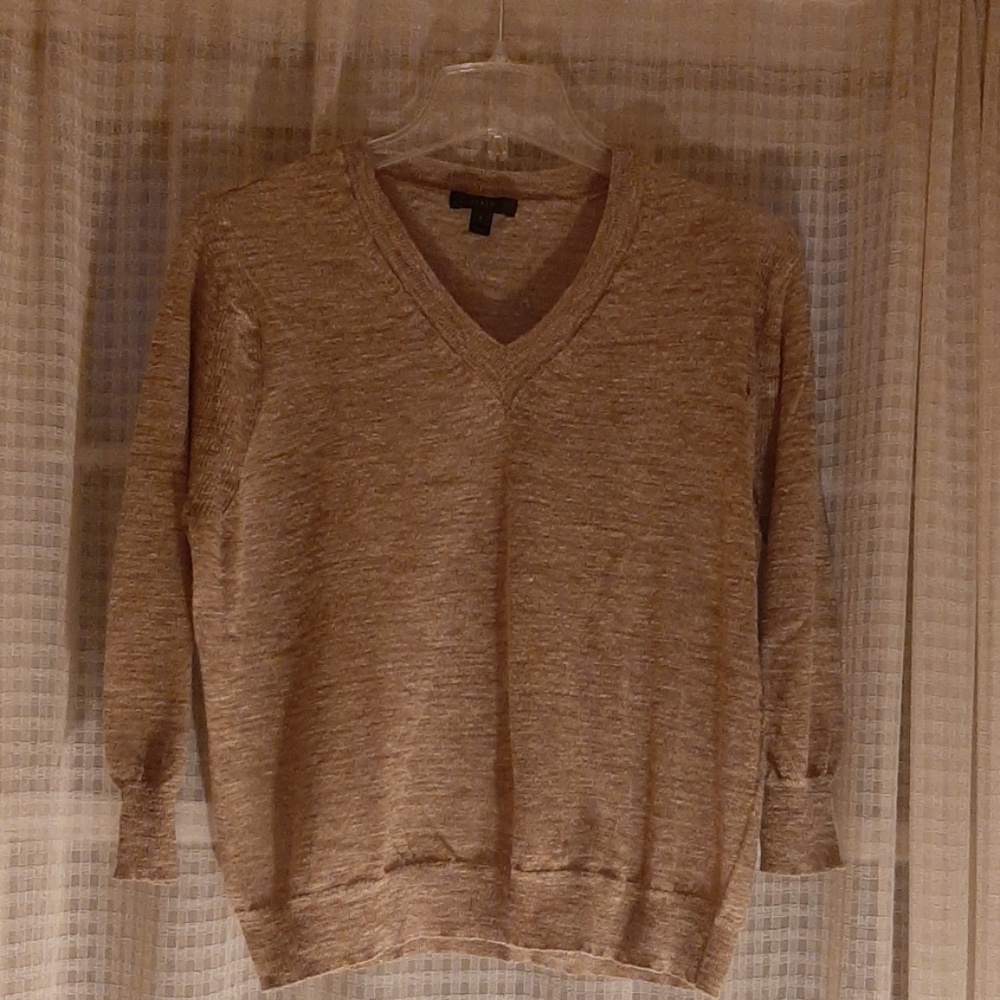 Lightweight, sheer top